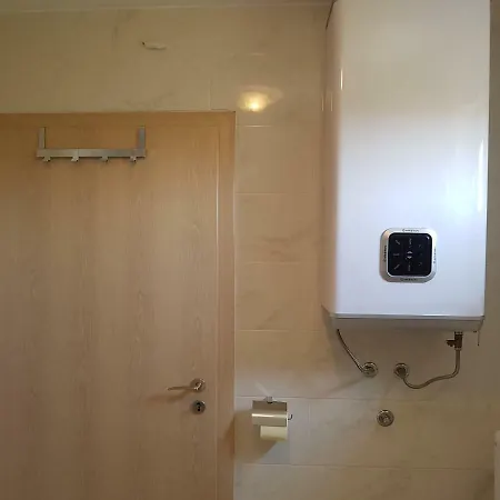 Elizabeta Apartment
